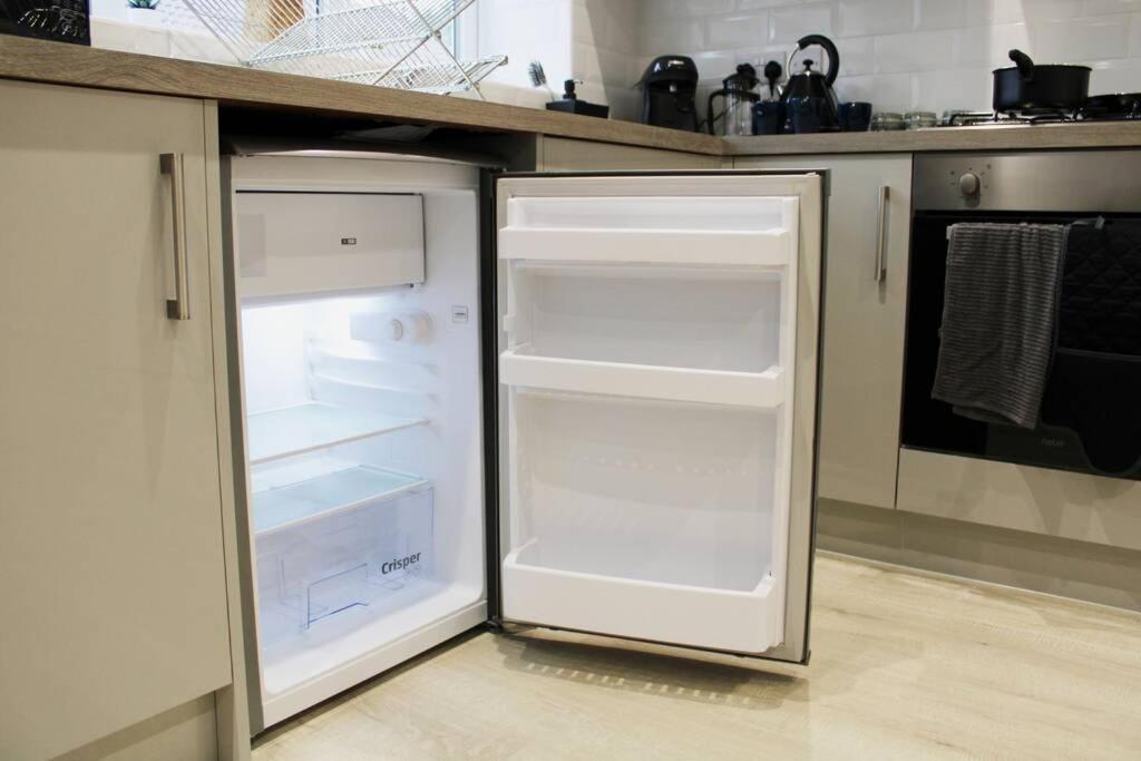 Abingdon - Private Flat With Parking 09アパートメント エクステリア 写真